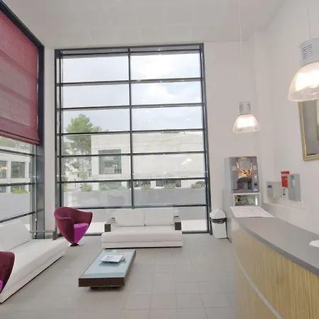 Apartment Ii *
