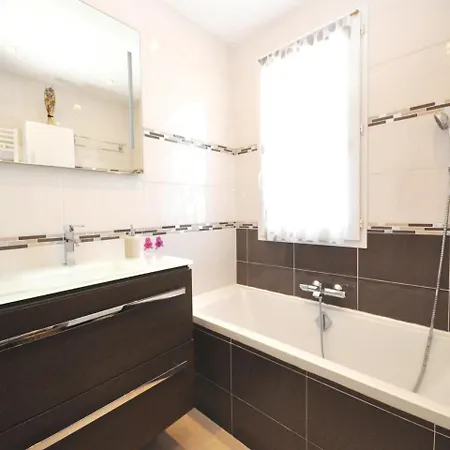 Ii Apartment *